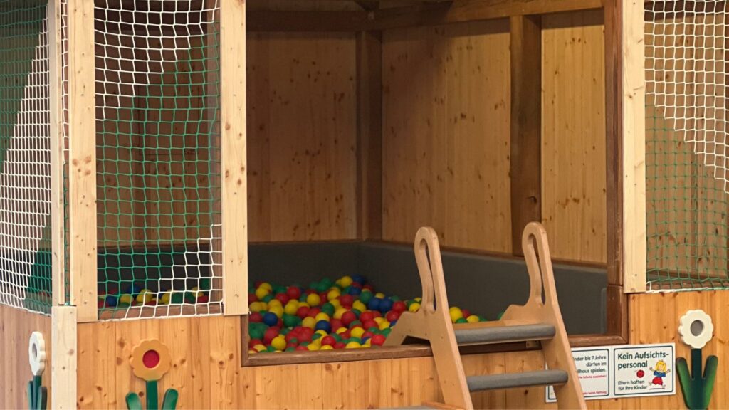 bällchenbad für Kinder